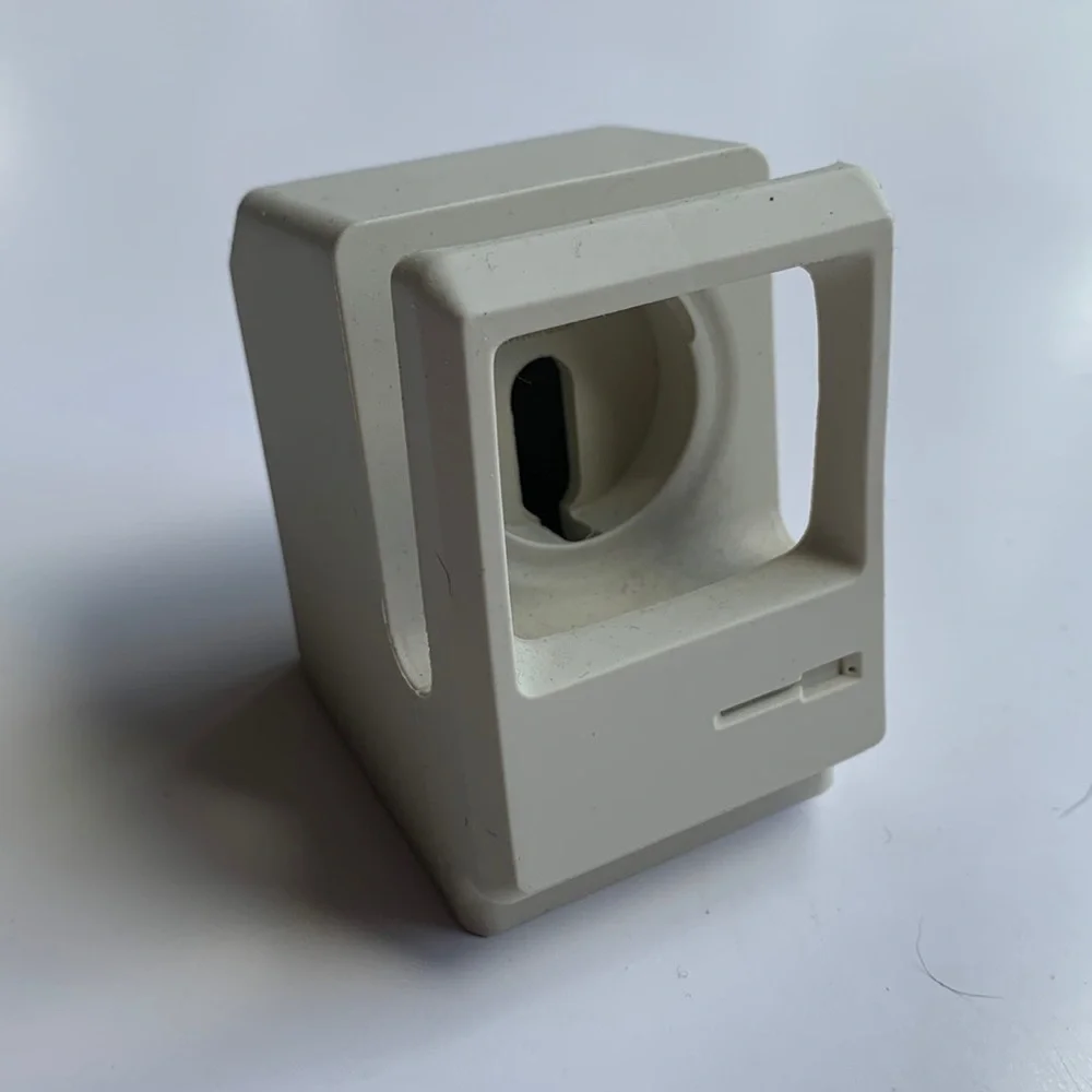 Elago vintage Apple computer & Nintendo Gameboy Apple Watch charger base